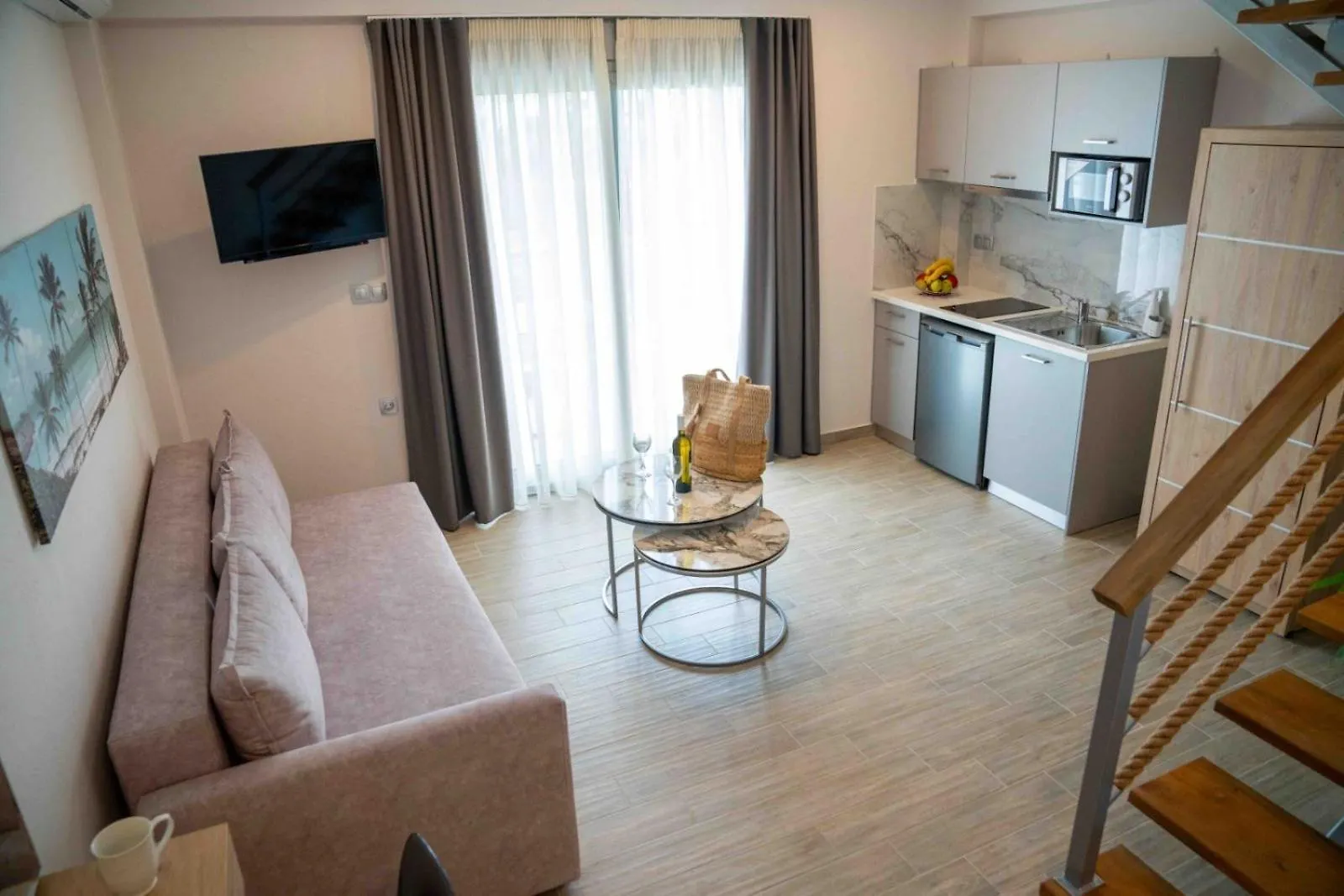 La Cruz Luxury Apartments Stavros