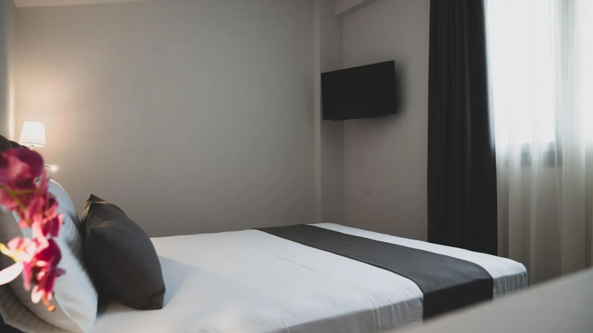 La Cruz Luxury Apartments Stavros