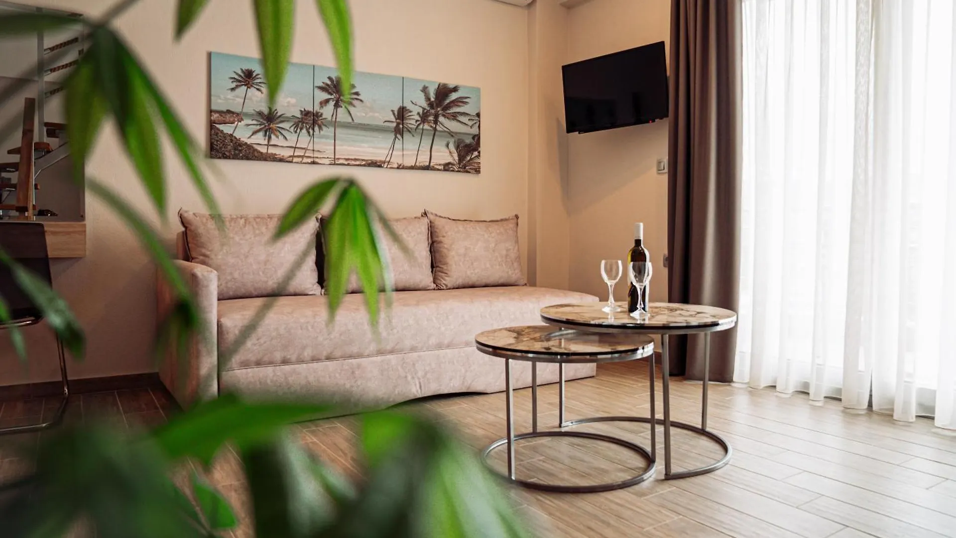 La Cruz Luxury Apartments Stavros