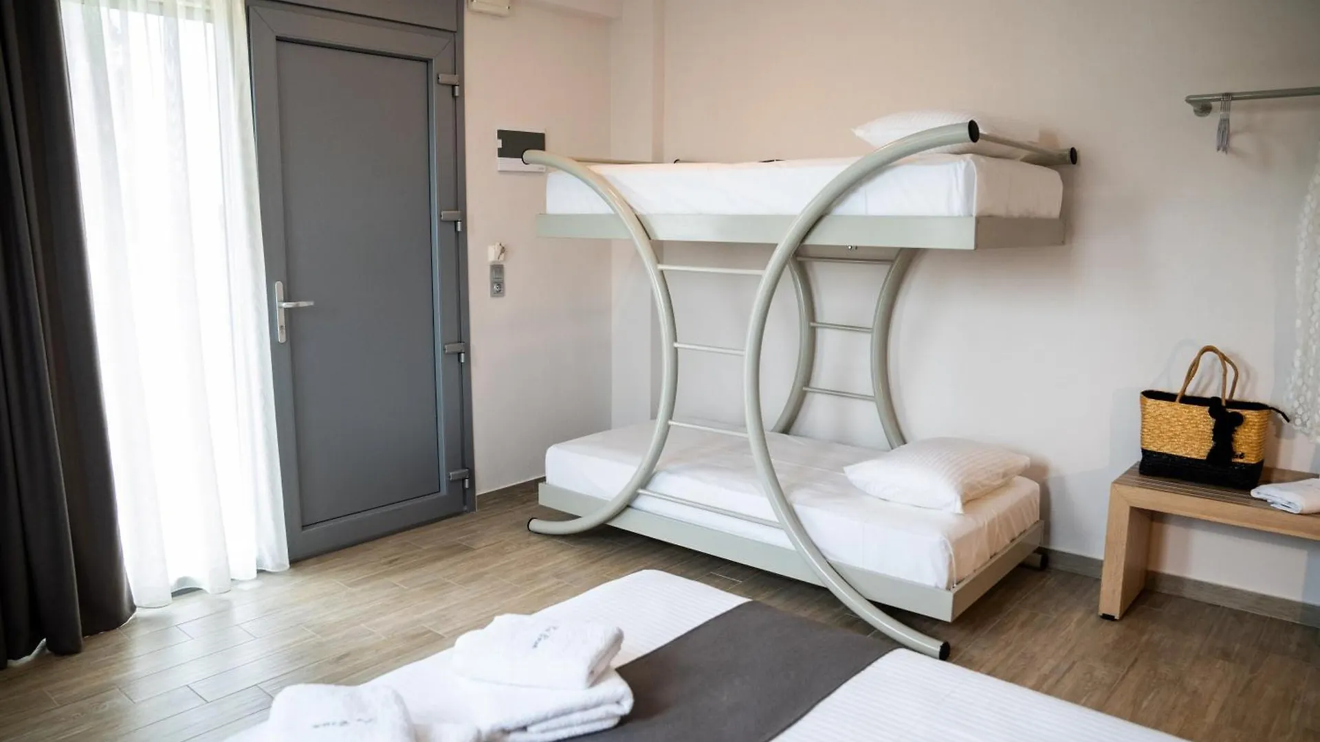 La Cruz Luxury Apartments Stavros  0*, Stavros (Thessaloniki) Greece